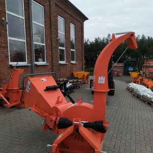 Holzhäcksler Brawn 160 mit hydr. Einzug
