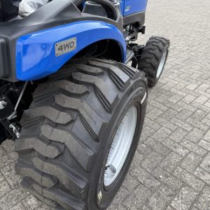 Solis Kompakttraktor 26 9+9 Vorführer mit Industriebereifung -sofort verfügbar