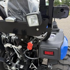 Solis Kompakttraktor 26 9+9 Vorführer mit Industriebereifung -sofort verfügbar